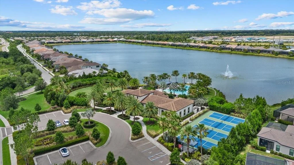 Photo of 556 BOCELLI DRIVE