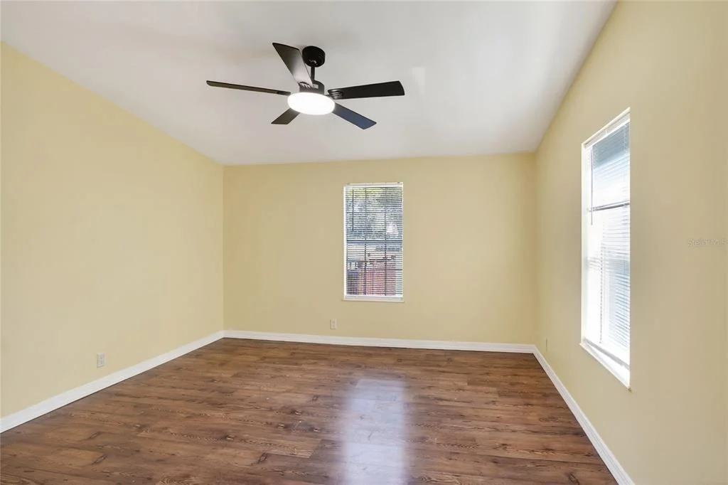 Photo of 321 KENT ROAD