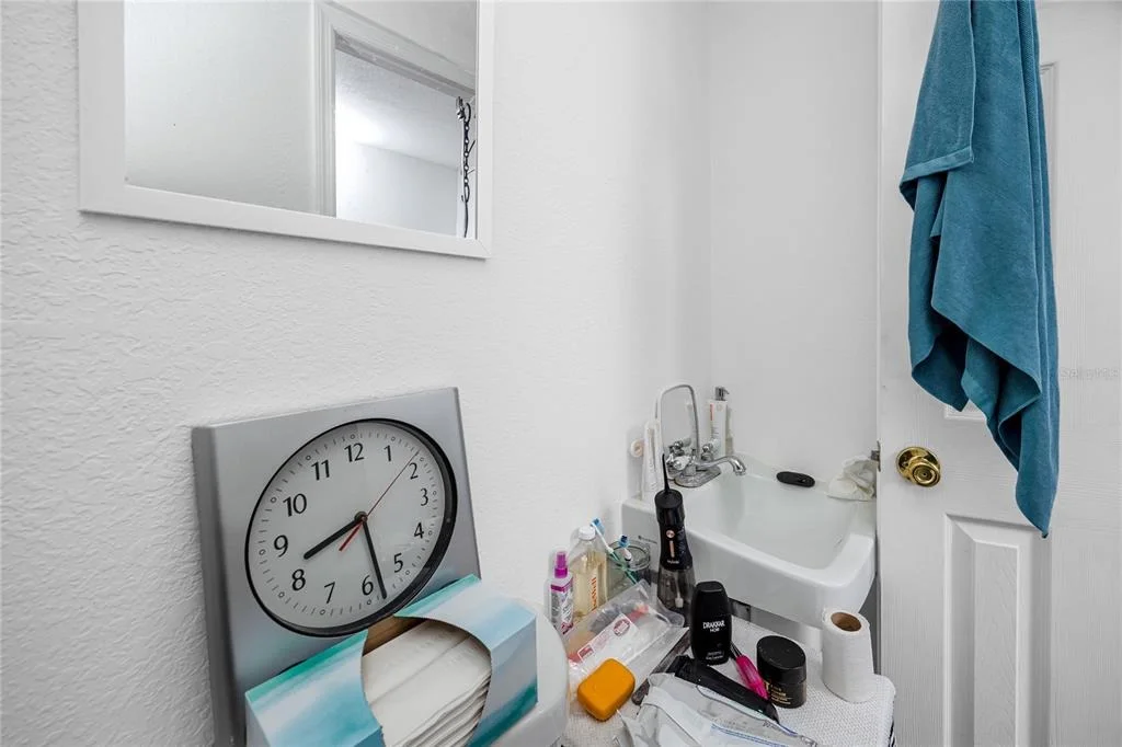 Photo of 1250 LAKEVIEW ROAD