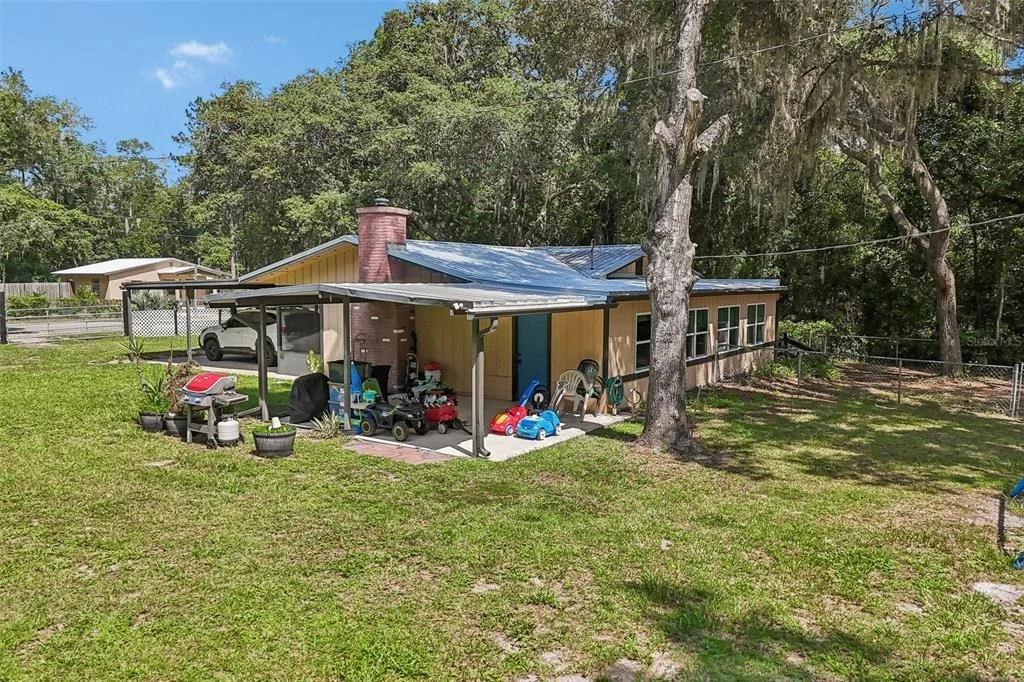 Photo of 212 DOGWOOD DRIVE