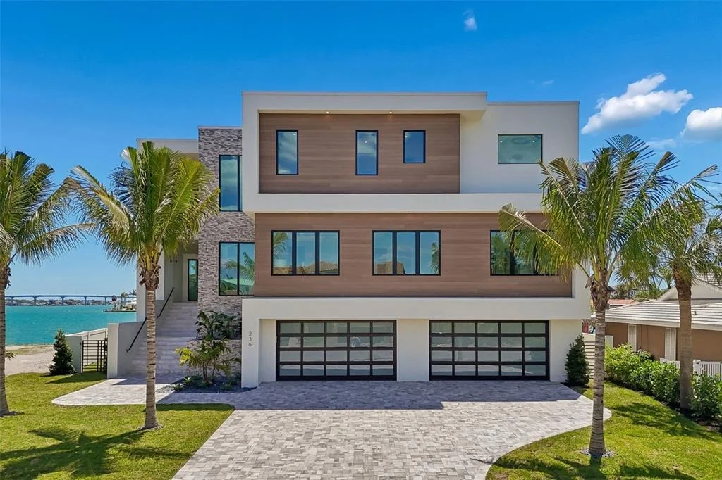 Photo of 236 HOWARD DRIVE
