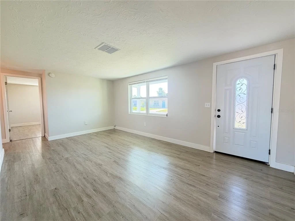 Photo of 3811 BEECHWOOD DRIVE