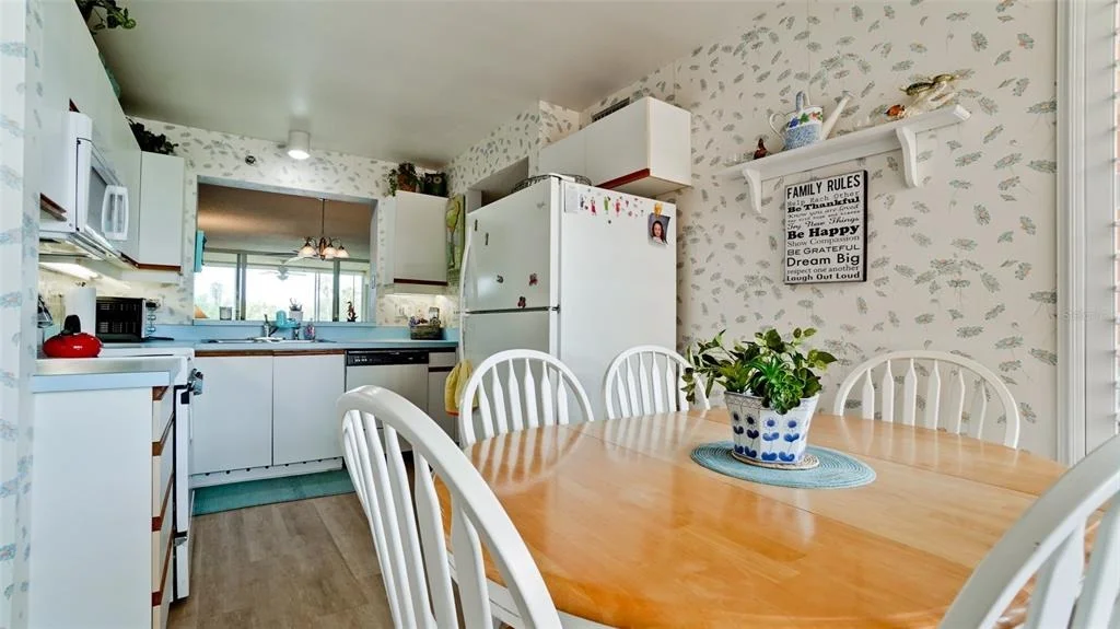 Photo of Unit 302 at 4570 PINEBROOK CIRCLE