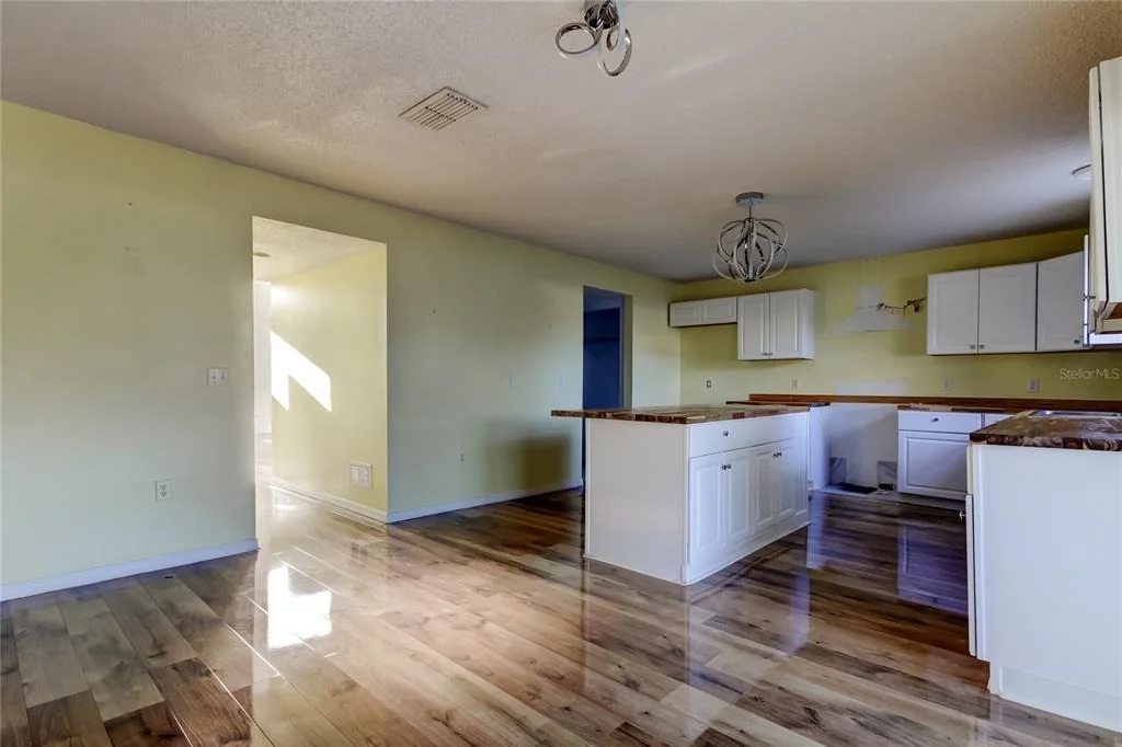 Photo of 11309 OUTRIGGER AVENUE