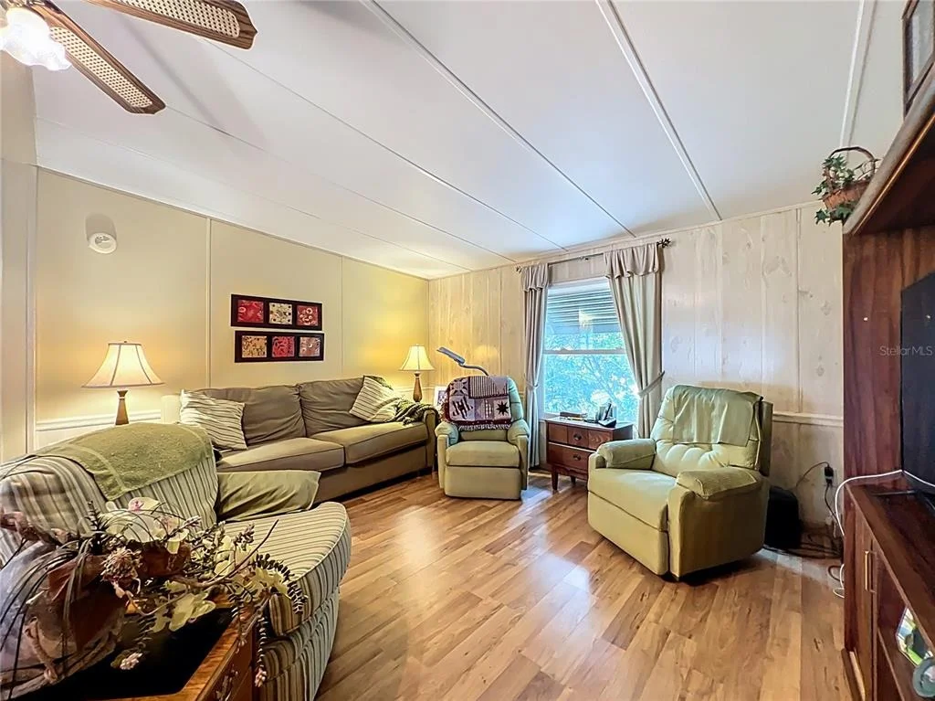 Photo of 13508 PALM DRIVE