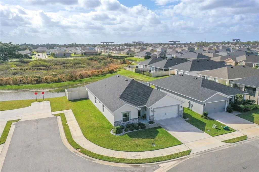 Photo of 3030 LAUREL OAK LANE