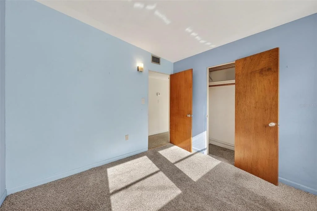 Photo of 710 TWIN OAKS LANE