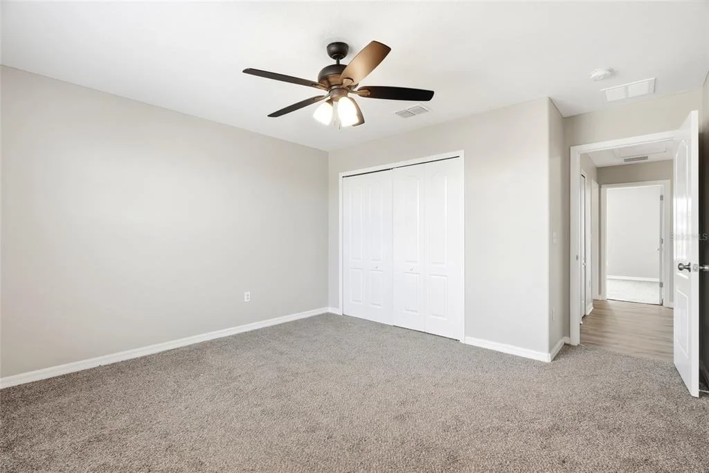 Photo of 909 MEADOW GLADE DRIVE