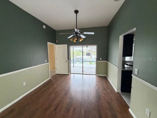 Photo of 1235 ODONIEL LOOP S
