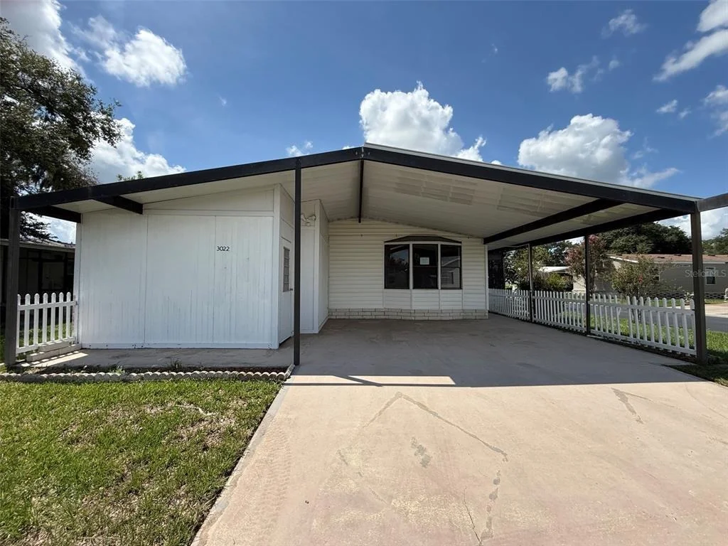 Photo of 3022 SHORT LEAF STREET