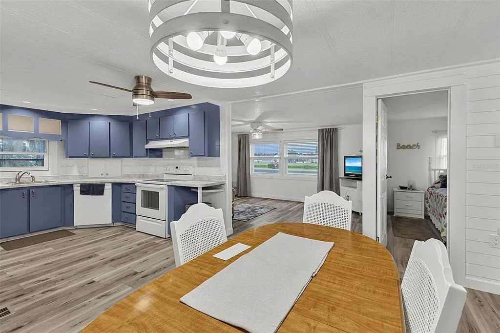 Photo of 403 VIVAR