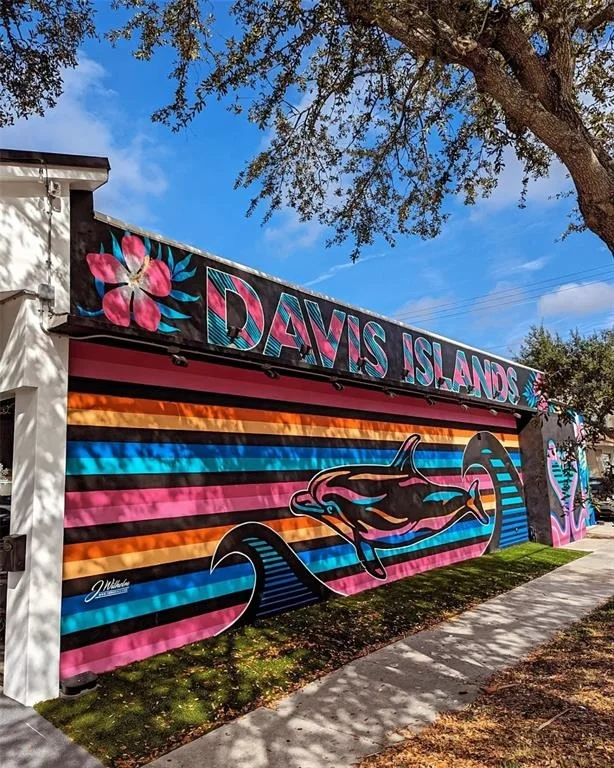 Photo of 480 W DAVIS BOULEVARD