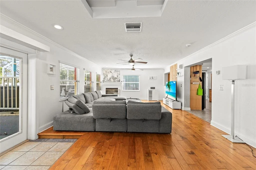 Photo of 5657 OCEANIC ROAD