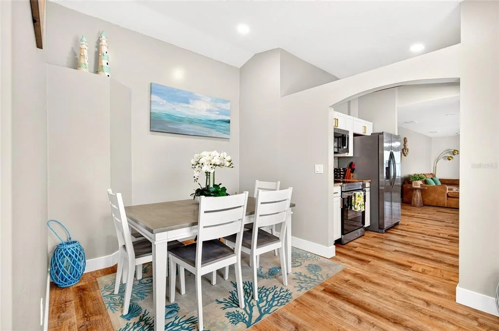 Photo of 33 RIVERSIDE LANE