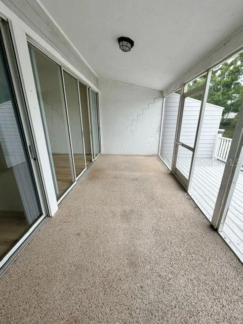 Photo of 950 WATERSIDE LANE