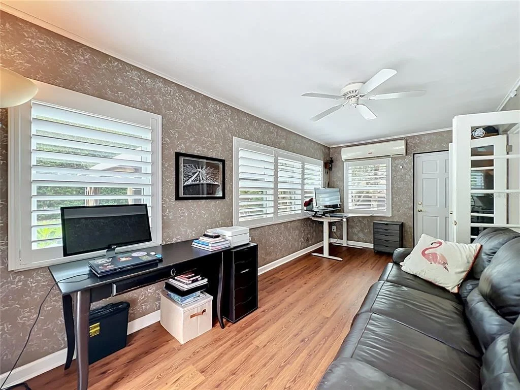 Photo of 2806 VINE STREET