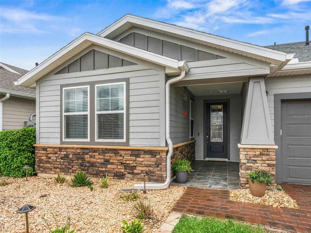 Photo of 5662 NW 40TH LOOP