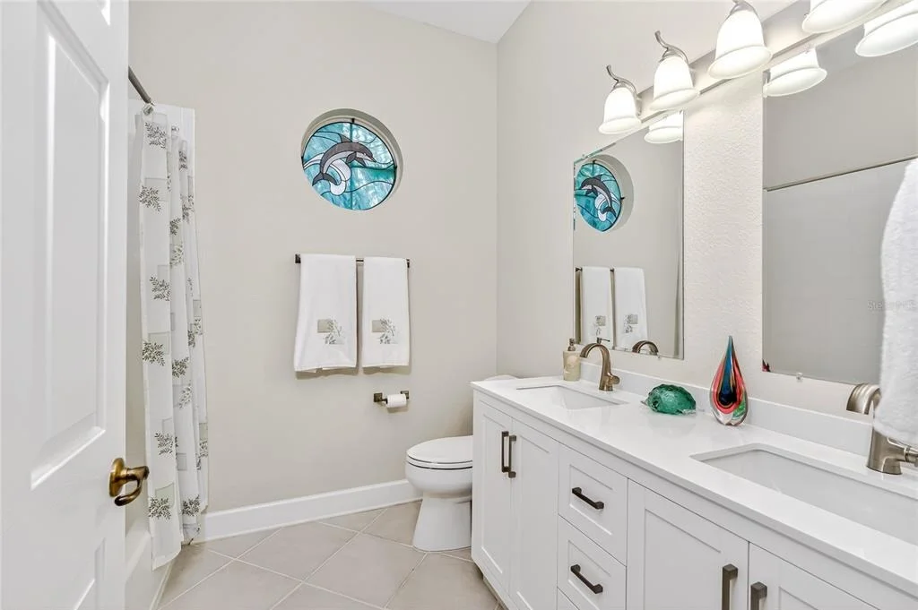 Photo of 3337 SUNSET KEY CIRCLE