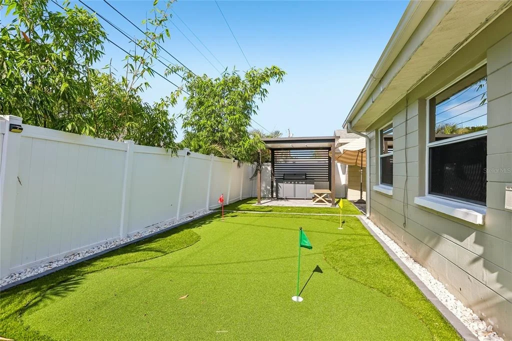 Photo of 13914 84TH TER