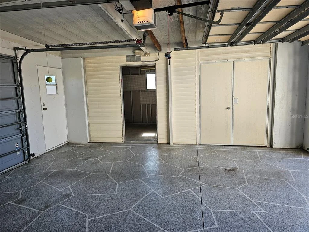 Photo of 101 DOLPHIN DRIVE N