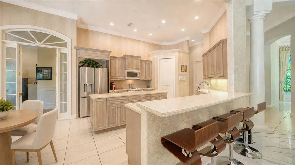Photo of 402 MACEWEN DRIVE