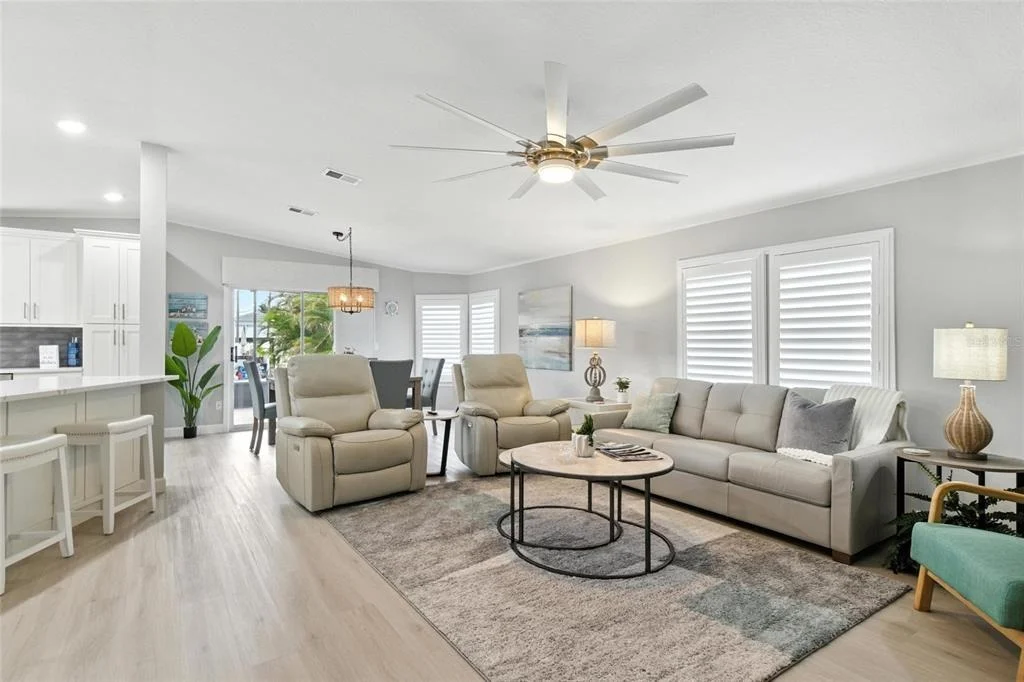 Photo of 38 PLUMOSA DRIVE