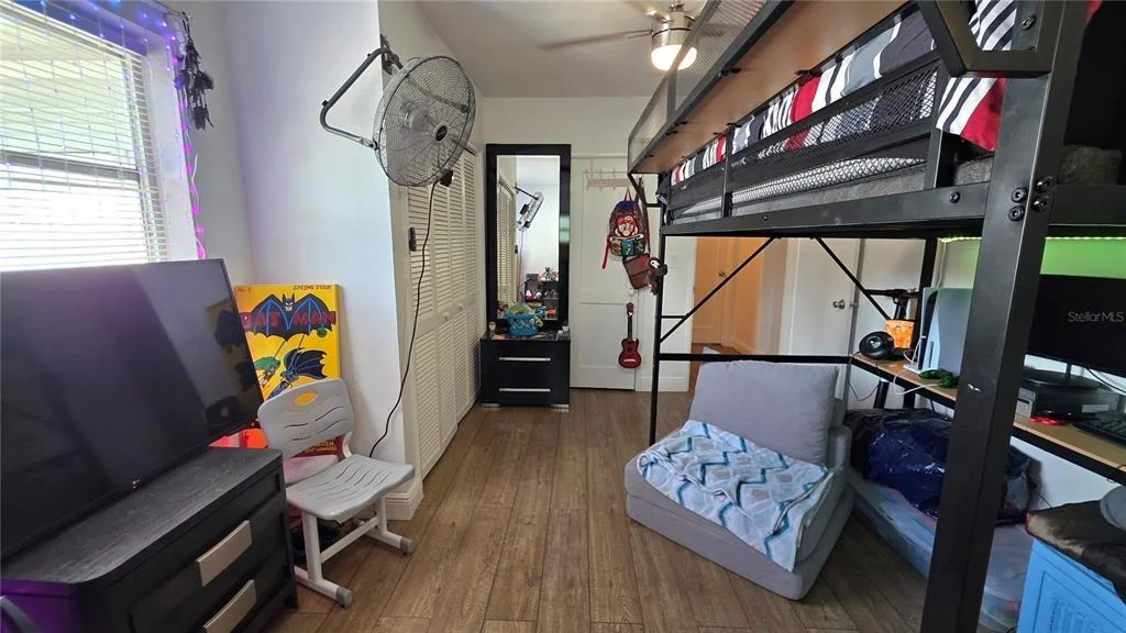 Photo of 1702 26TH STREET W