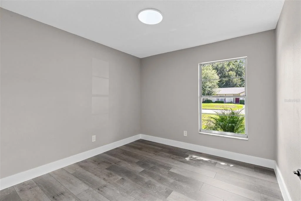 Photo of 910 WHISLER COURT