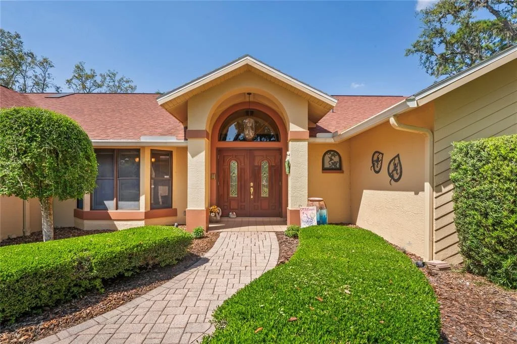 Photo of 7353 DOGWOOD CRESCENT