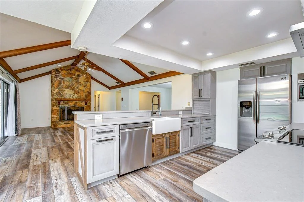 Photo of 1101 OAKRIDGE MANOR DRIVE