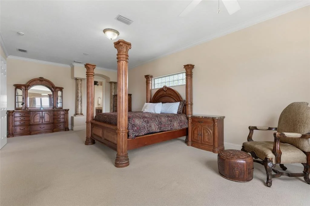 Photo of 62 OAK VIEW CIRCLE