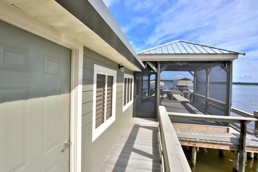 Photo of 11035 SE SUNSET HARBOR ROAD