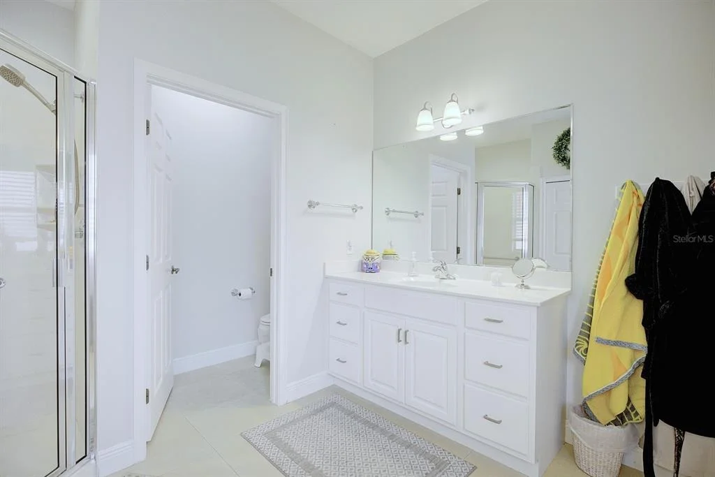 Photo of 492 SUNSET POINTE DRIVE