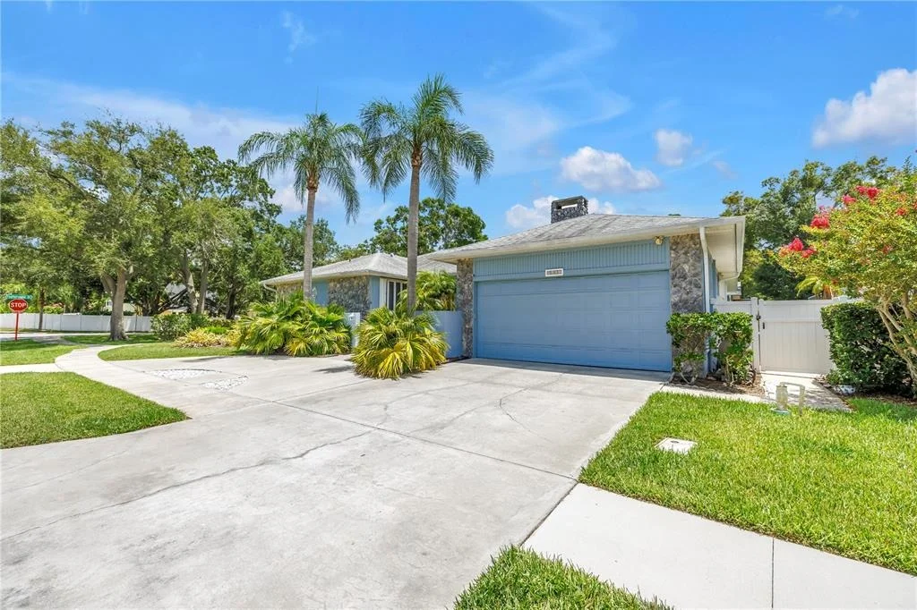 Photo of 3000 HERON PLACE