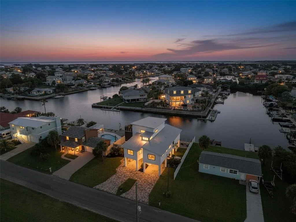 Photo of 3385 GULFVIEW DRIVE