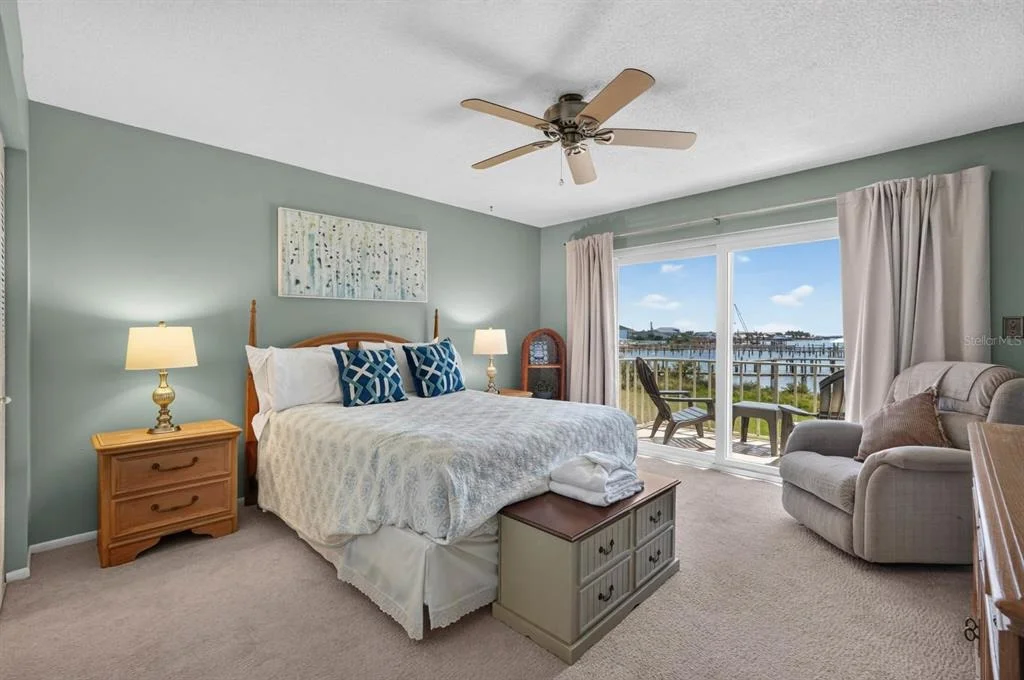 Photo of Unit B8 at 7265 A1A S