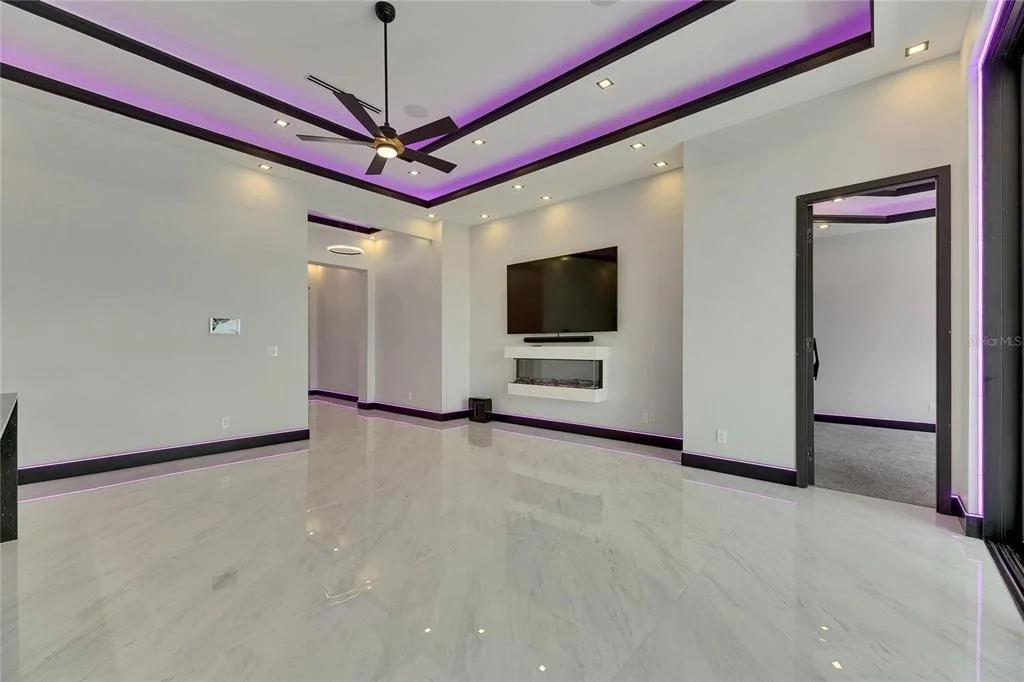 Photo of 6532 SIMONE SHORES CIRCLE