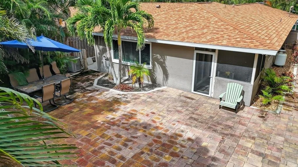 Photo of 1884 SOUTHPOINTE DRIVE
