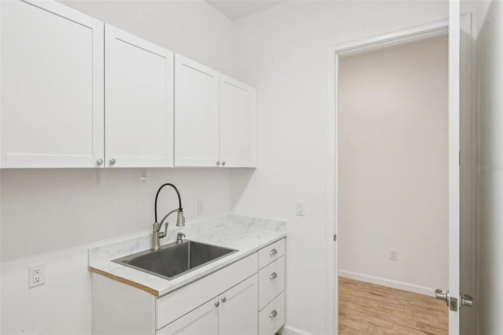Photo of 806 WINTERSIDE DRIVE