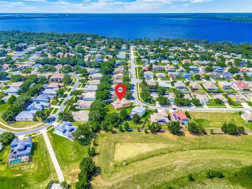 Photo of 11045 LEMAY DRIVE