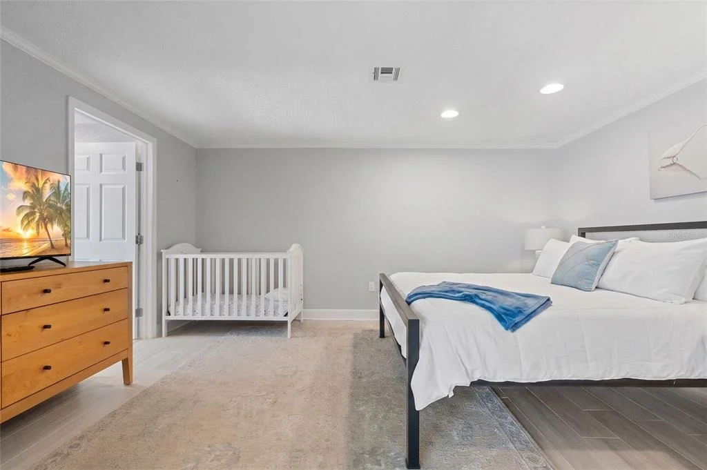 Photo of 2211 PALM TREE DRIVE