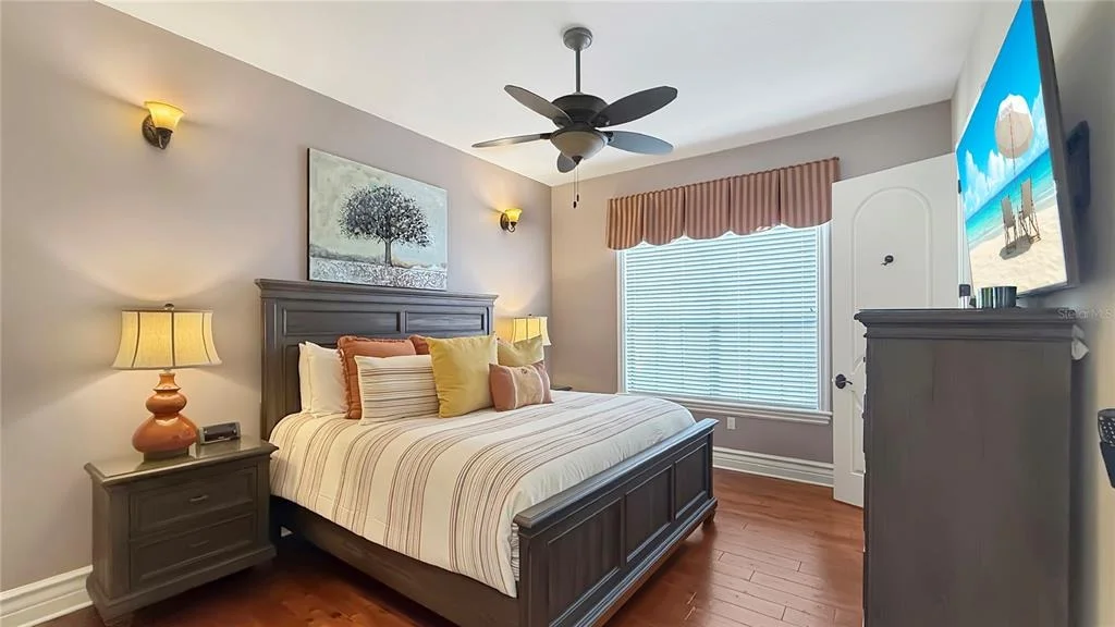 Photo of 451 MUIRFIELD LOOP