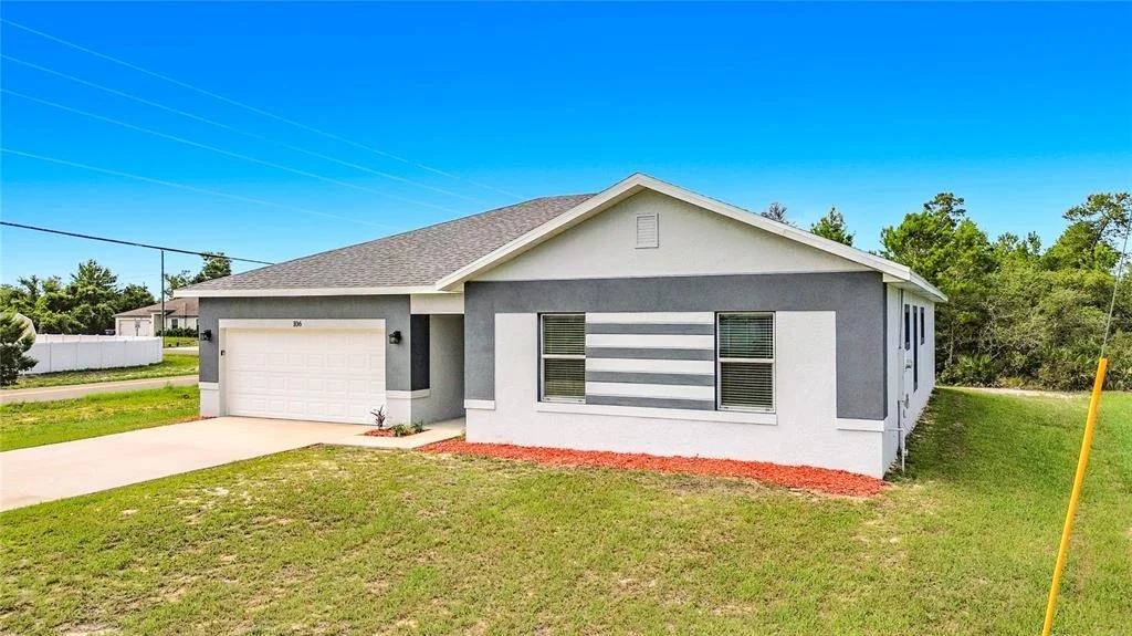 Photo of 106 OAK CIRCLE