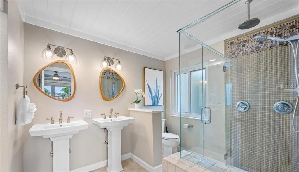 Photo of 4545 HARBOR HILLS DRIVE