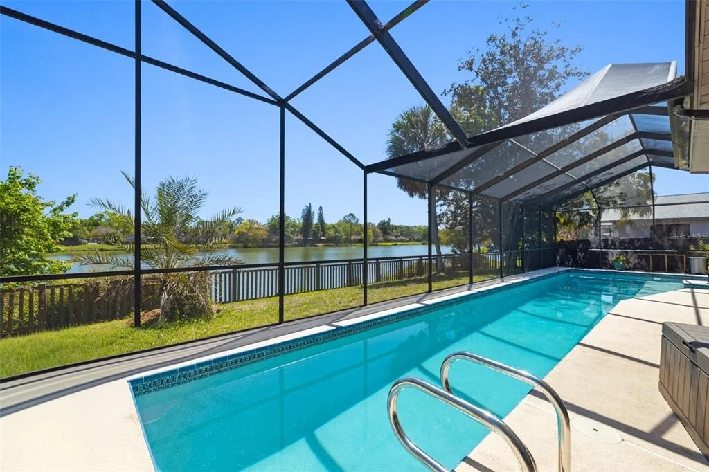 Photo of 14947 LAKE FOREST DRIVE