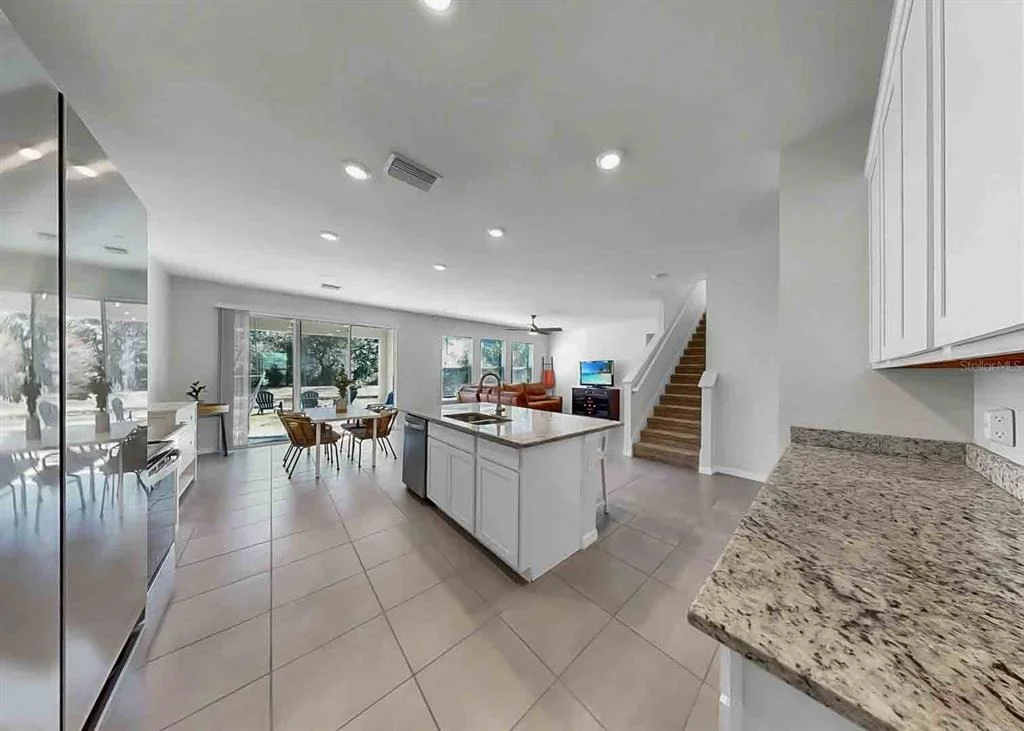 Photo of 16454 WOODSIDE GLEN