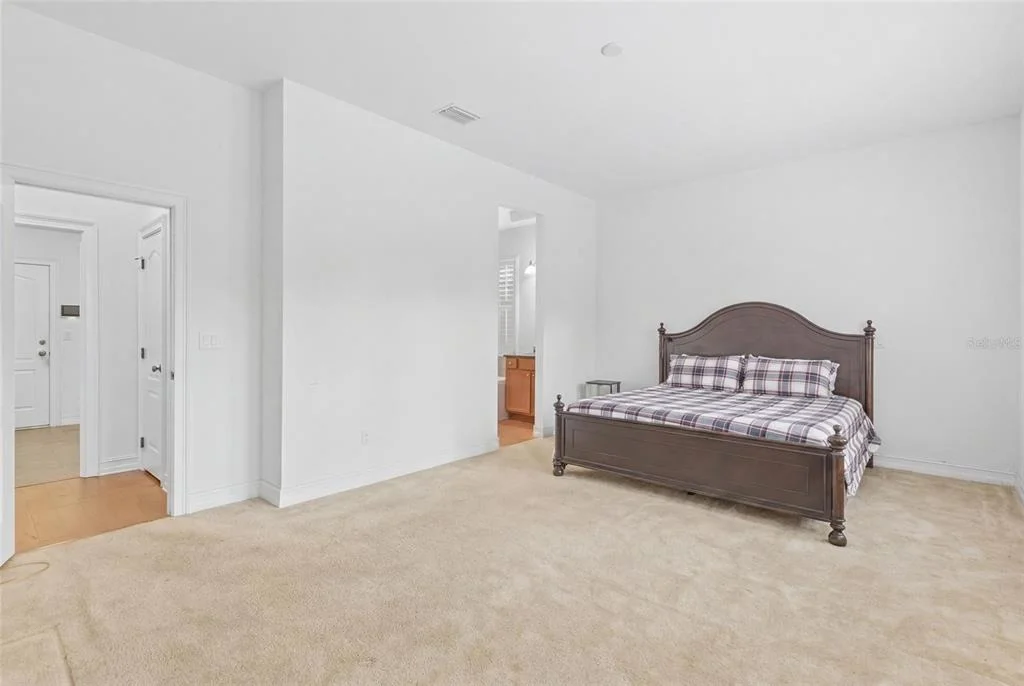 Photo of 7013 ARTESIAN COURT