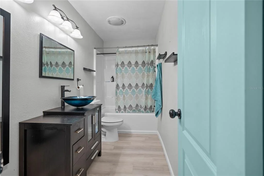 Photo of 2041 SHADOW PINE DRIVE