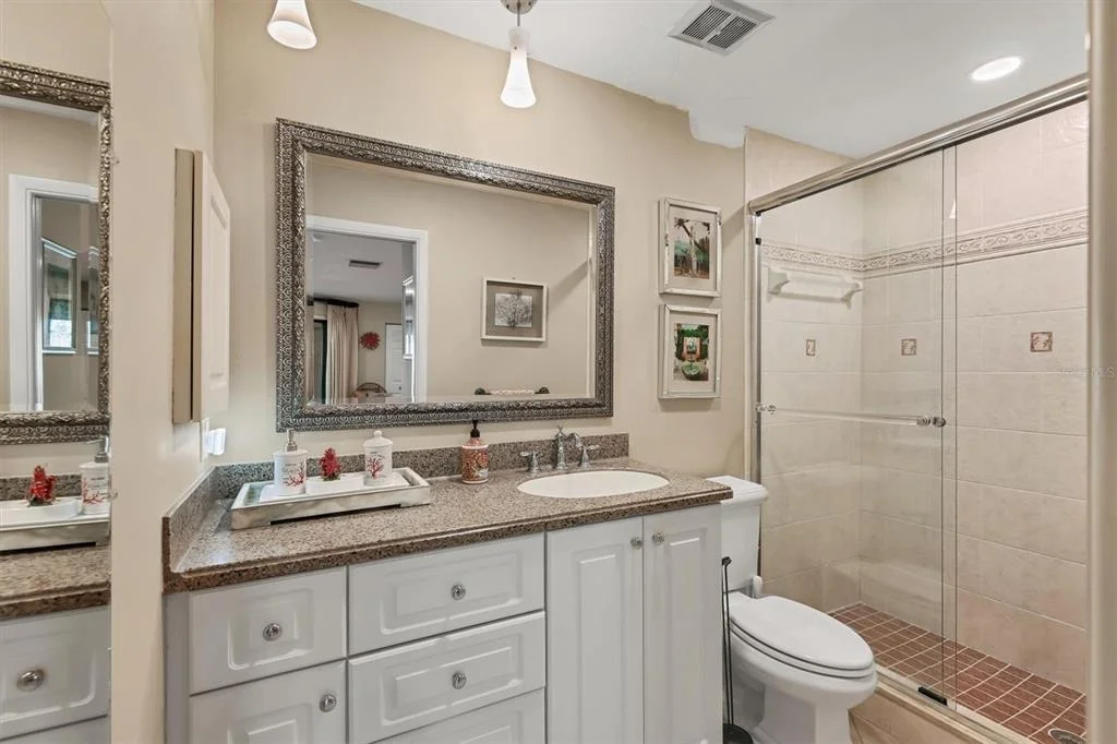 Photo of 6412 SUN EAGLE LANE