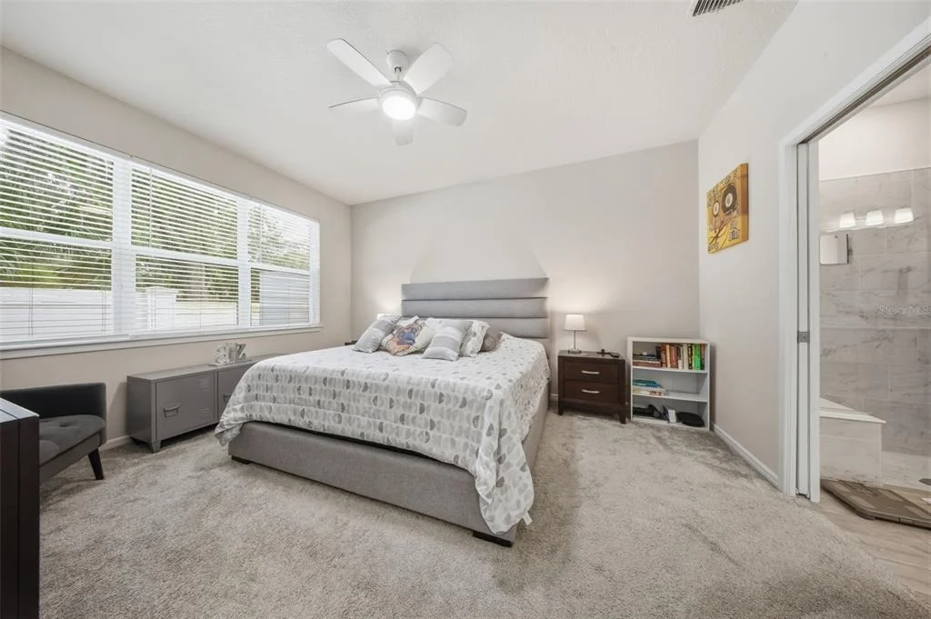 Photo of 13640 SPLASHING ISLA DRIVE
